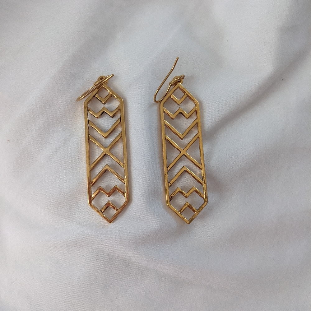 American Eagle aztec style earrings